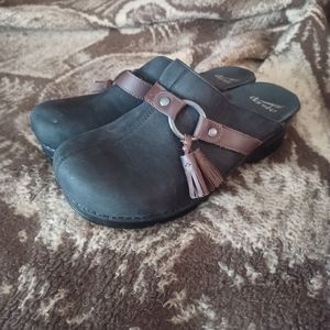 Dansko Shandi Black Suede Tassel Mules Clogs 174100202 Womens size41 91/2 new
